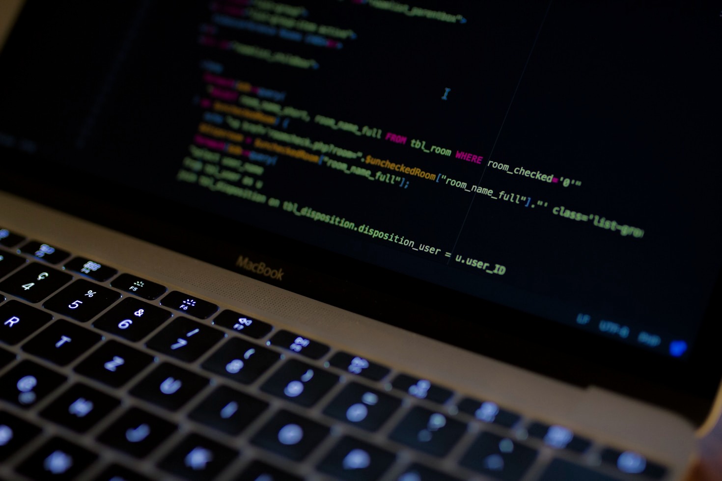 Securing MS Hybrid Environments: A Guide to Initial Incident Investigation with Microsoft XDR Solutions